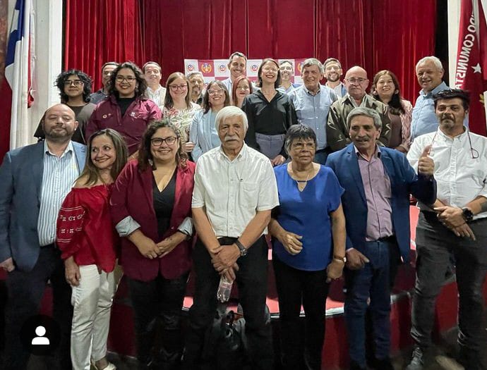 La reunión de candidatos y precandidatos del PC para las elecciones municipales en la RM