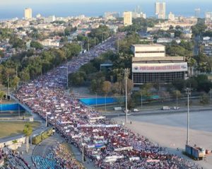 1 de Mayo. Masivas y extendidas marchas por el territorio cubano