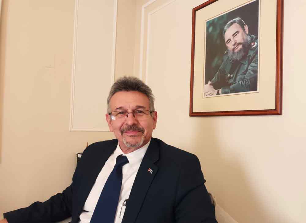 Como en Girón, Cuba defenderá su soberanía, afirma embajador en Chile